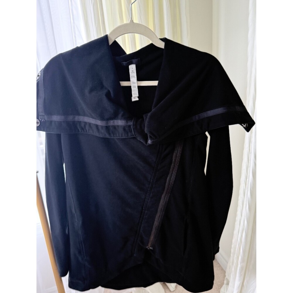 Lululemon Savasana Asymmetrical Wrap Black Jacket